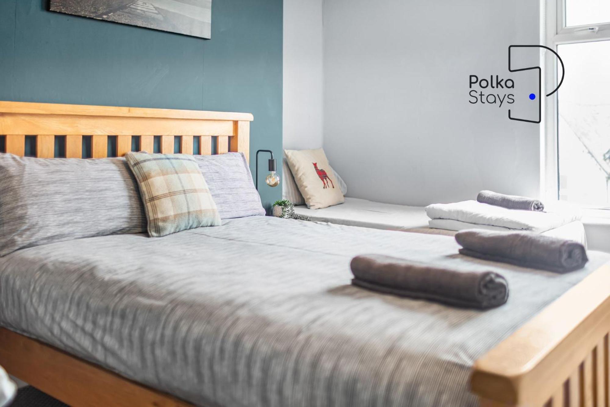 Polkadot Winter Gardens - Large Modern Apartments In Blackpool By Polkastays Zewnętrze zdjęcie